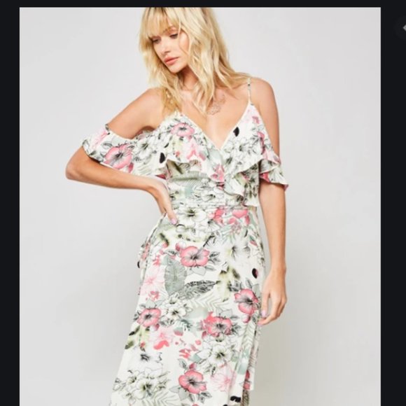 Promesa Cold Shoulder Floral Maxi Dress - Picture 2 of 15